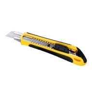 Φαλτσέτα με λεπίδα από ανοξείδωτο ατσάλι ύψους 18mm UYUS TOOLS Φαλτσέτα με λεπίδα από ανοξείδωτο ατσάλι ύψους 18mm UYUS TOOLS